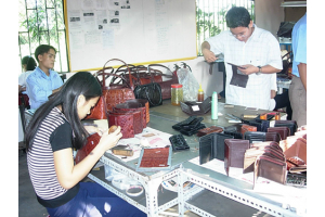 Để doanh nghiệp hoạt động thật sự hiệu quả: Cần gỡ nhiều vấn đề